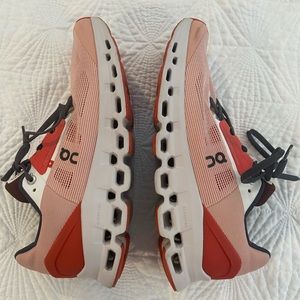 On Cloud Cloudstratus V2 Women’s Size 9.5 Rose Red Running Athletic Sneakers